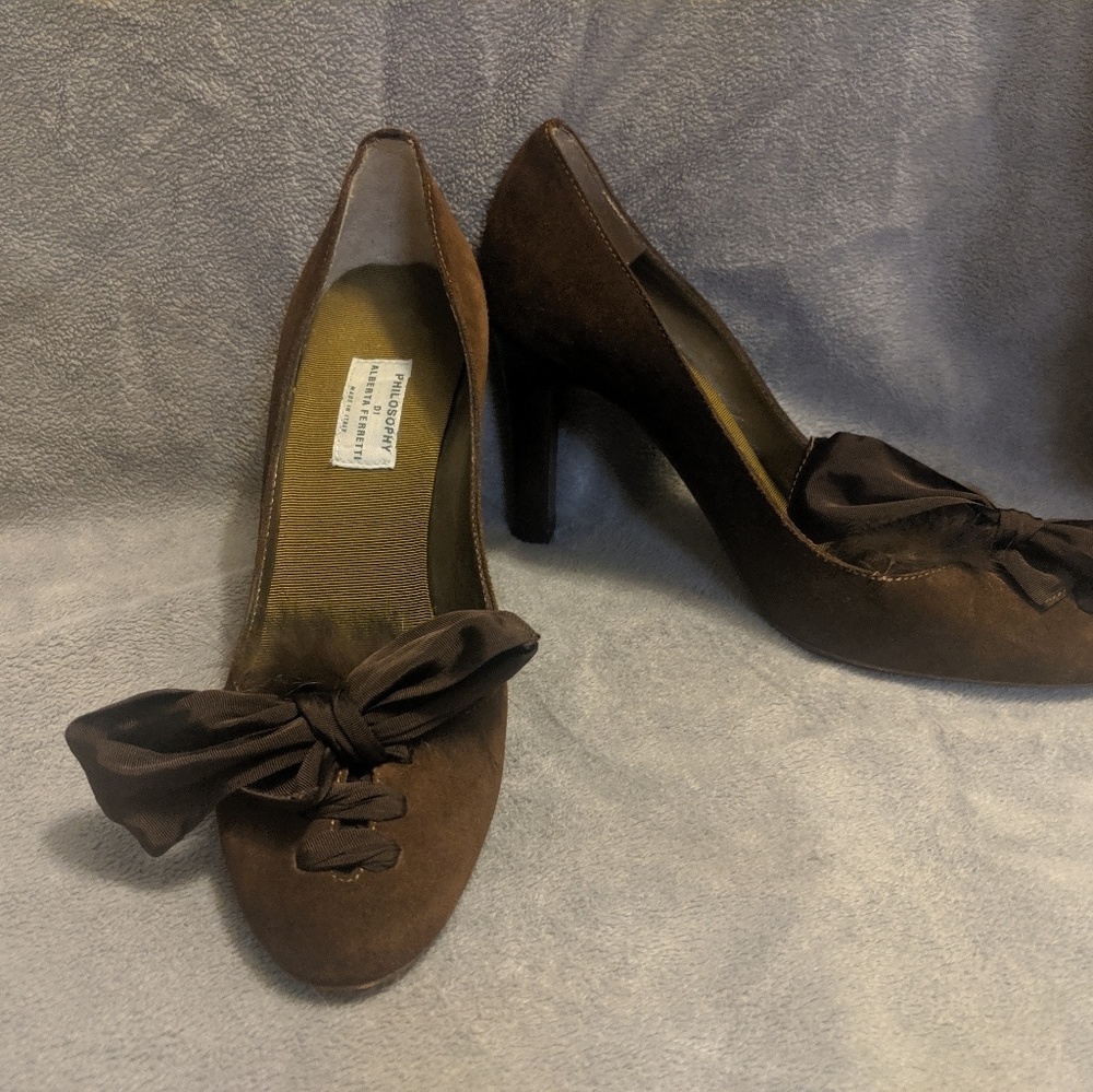 Philosophy di Alberta Ferretti Suede Round-Toe Pum